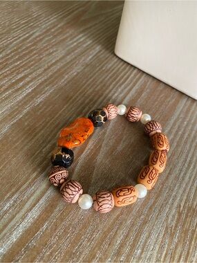 Handmade Orange and Black Beaded Stretch Bracelet